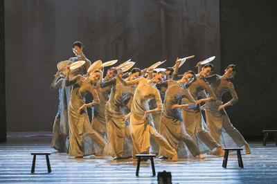 文艺作品增强人民精神力量三题